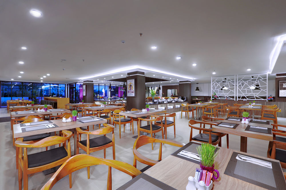 Fame Hotel Sunset Road Kuta Lombok Esterno foto